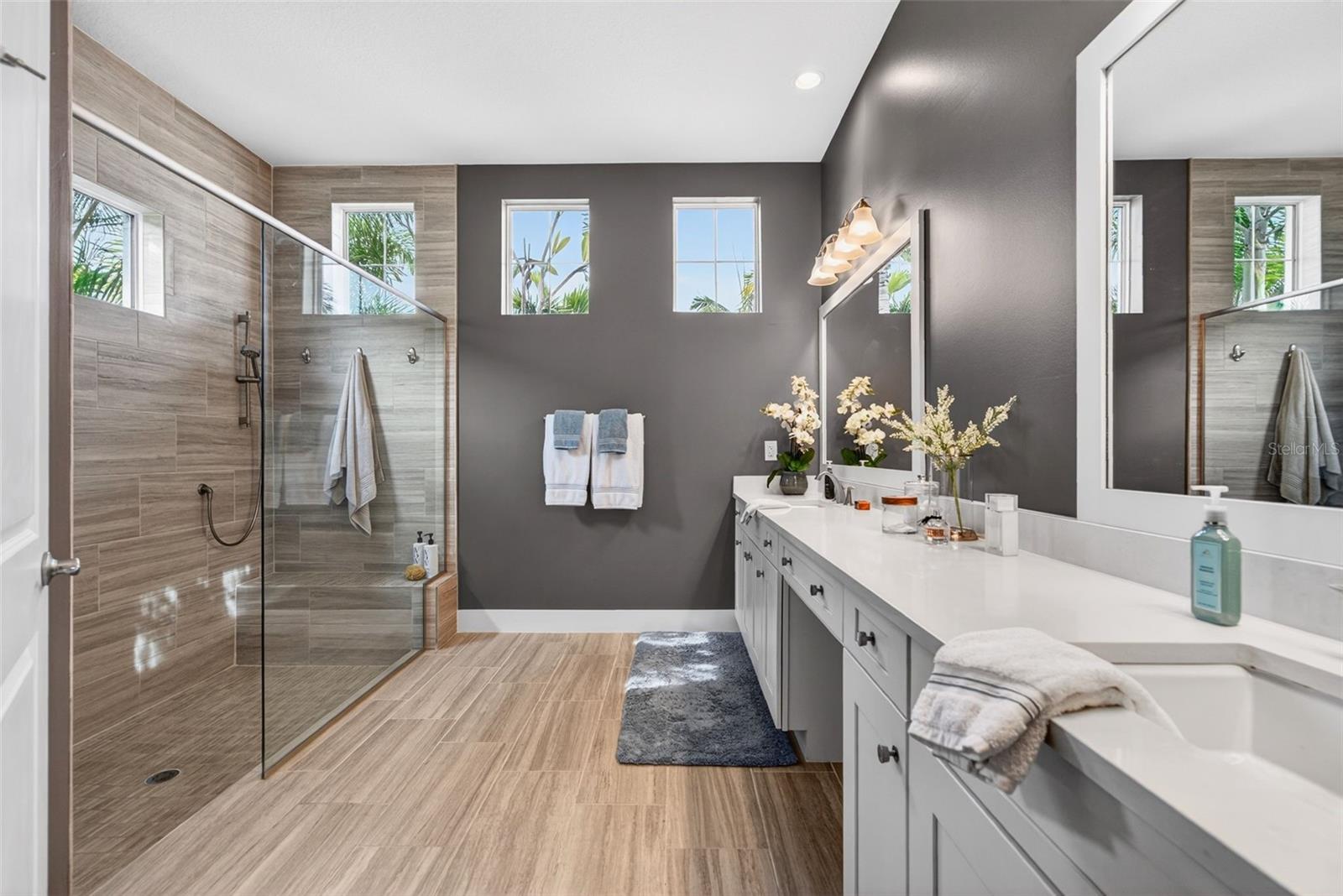 ISLES AT LAKEWOOD RANCH - Residential