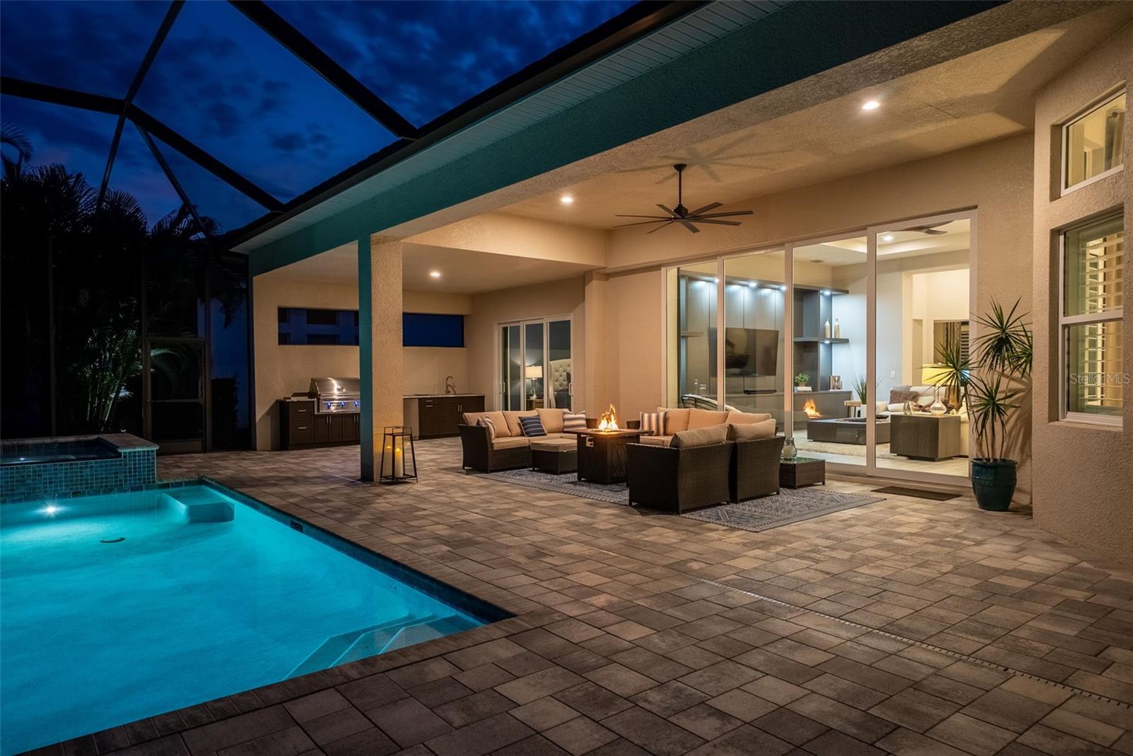 ISLES AT LAKEWOOD RANCH - Residential