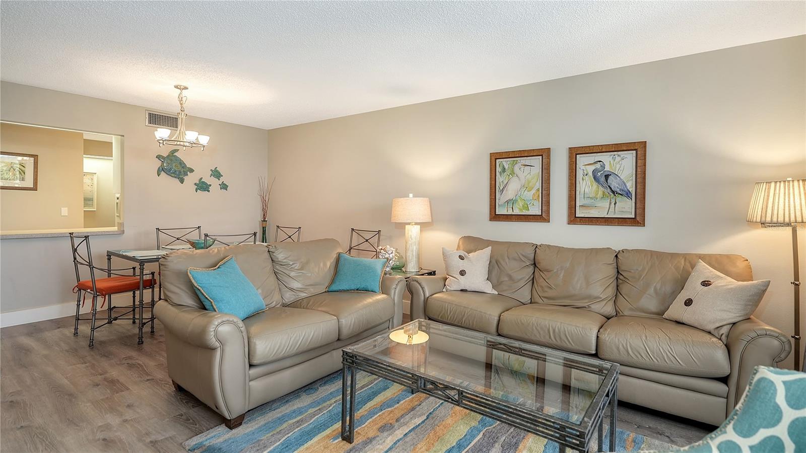 SEAPLACE III - Residential