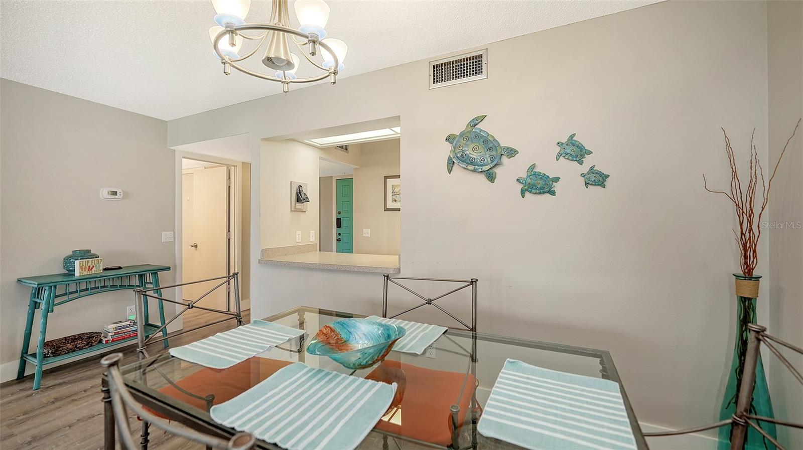 SEAPLACE III - Residential