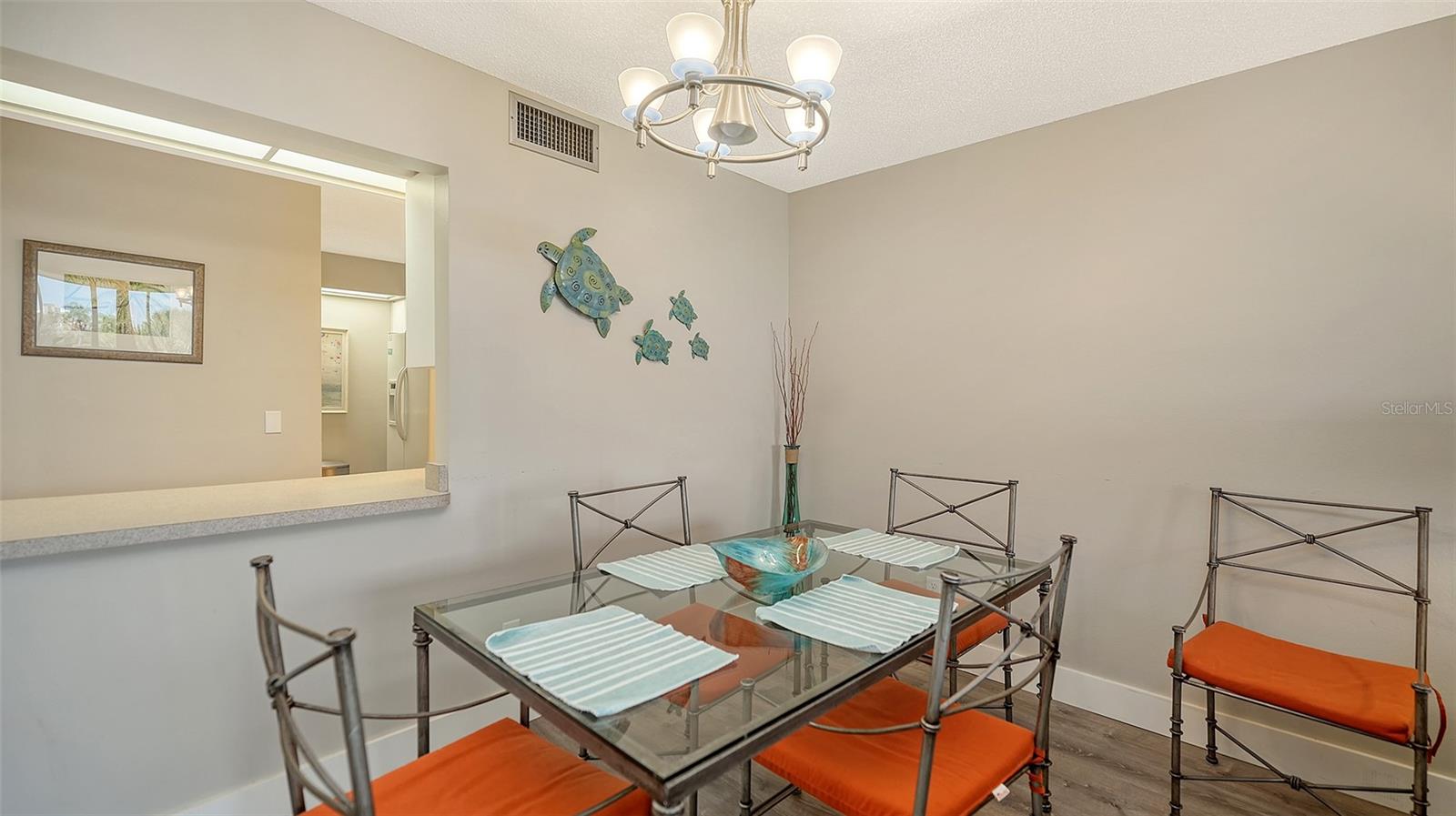 SEAPLACE III - Residential