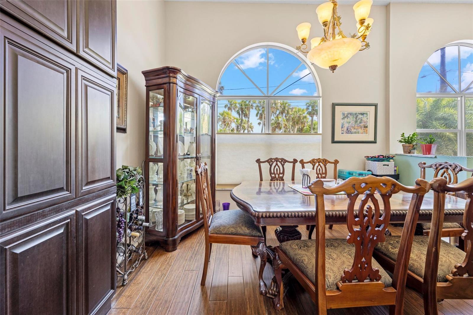 MARTHAS VINEYARD - Residential