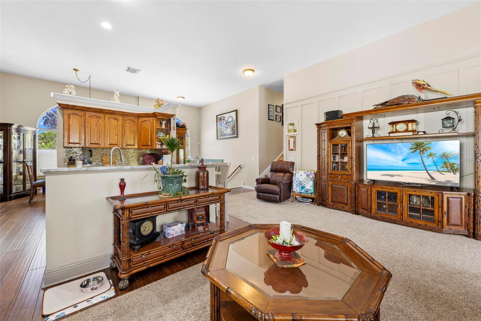 MARTHAS VINEYARD - Residential