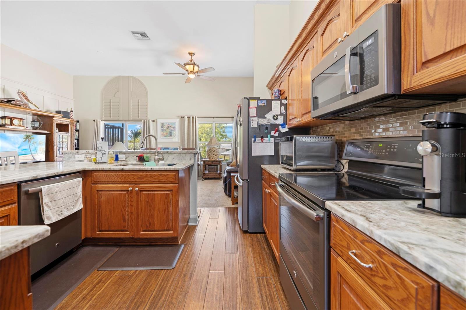 MARTHAS VINEYARD - Residential