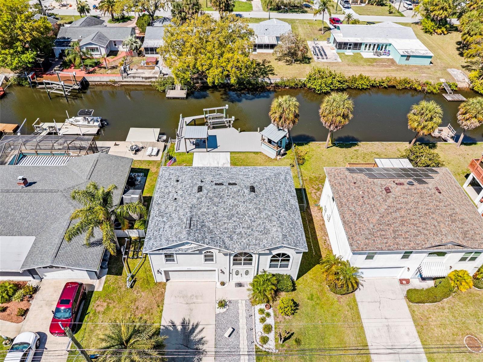 MARTHAS VINEYARD - Residential