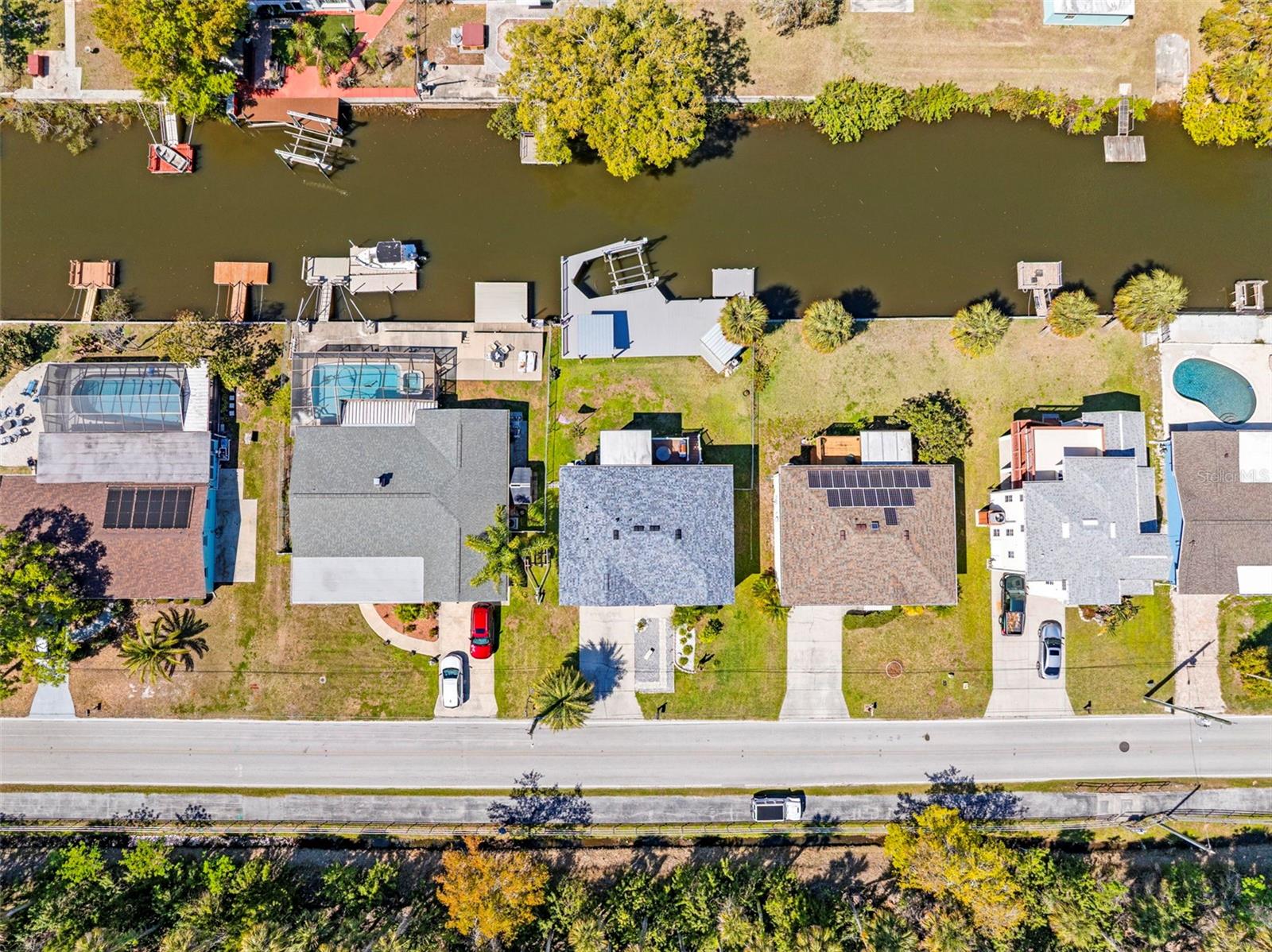 MARTHAS VINEYARD - Residential