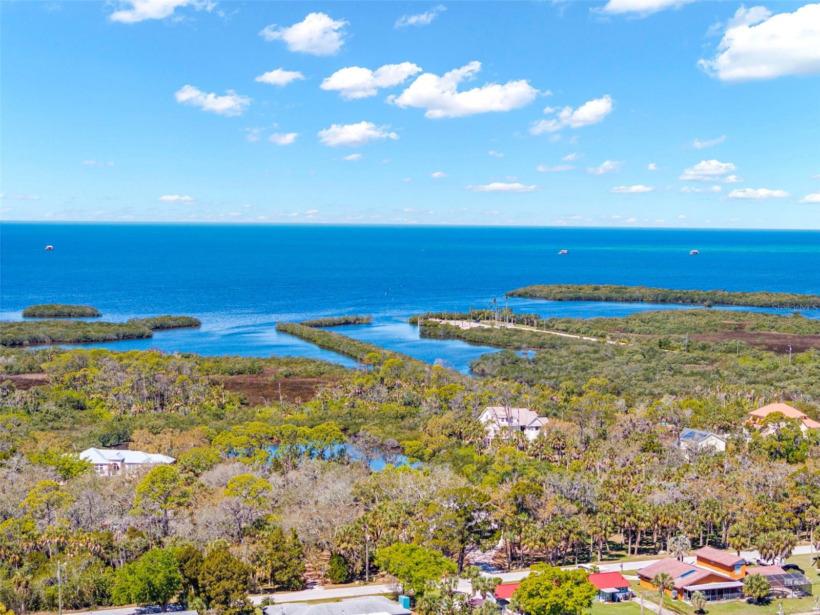 MARTHAS VINEYARD - Residential