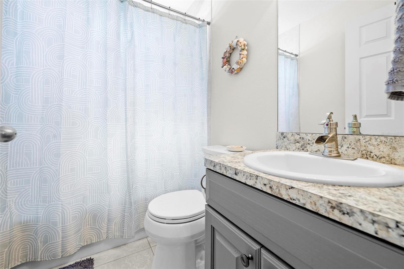 MARTHAS VINEYARD - Residential