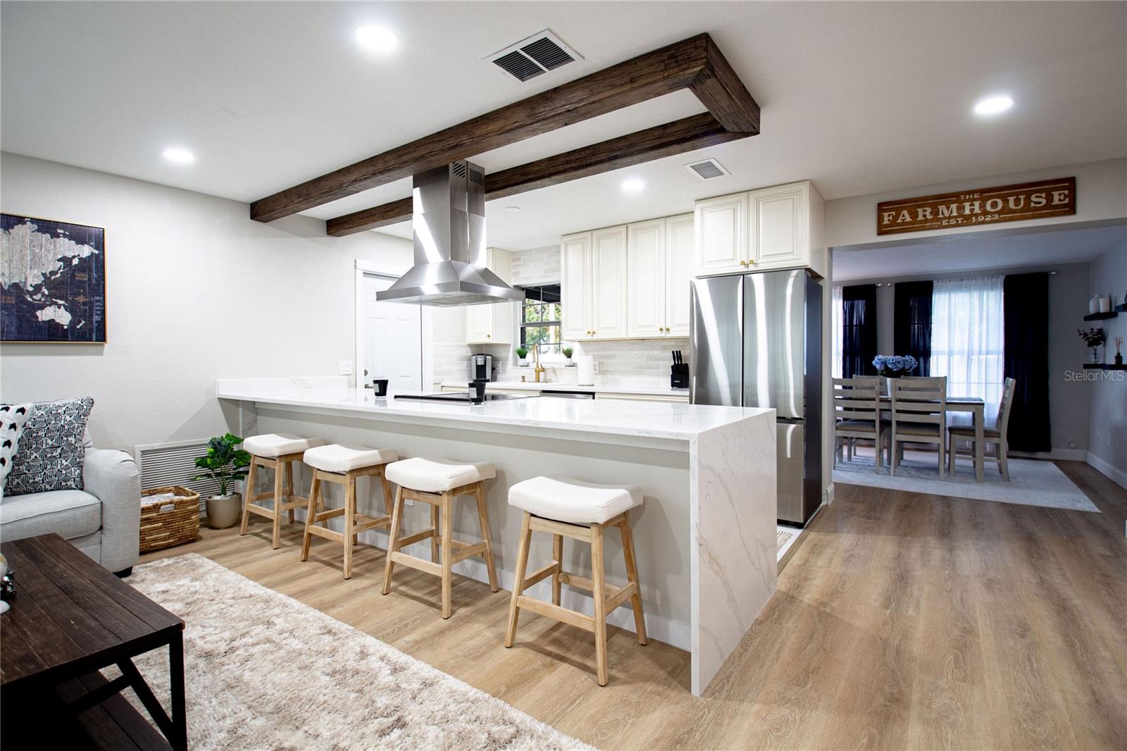 1277 DRIFTWOOD AVENUE