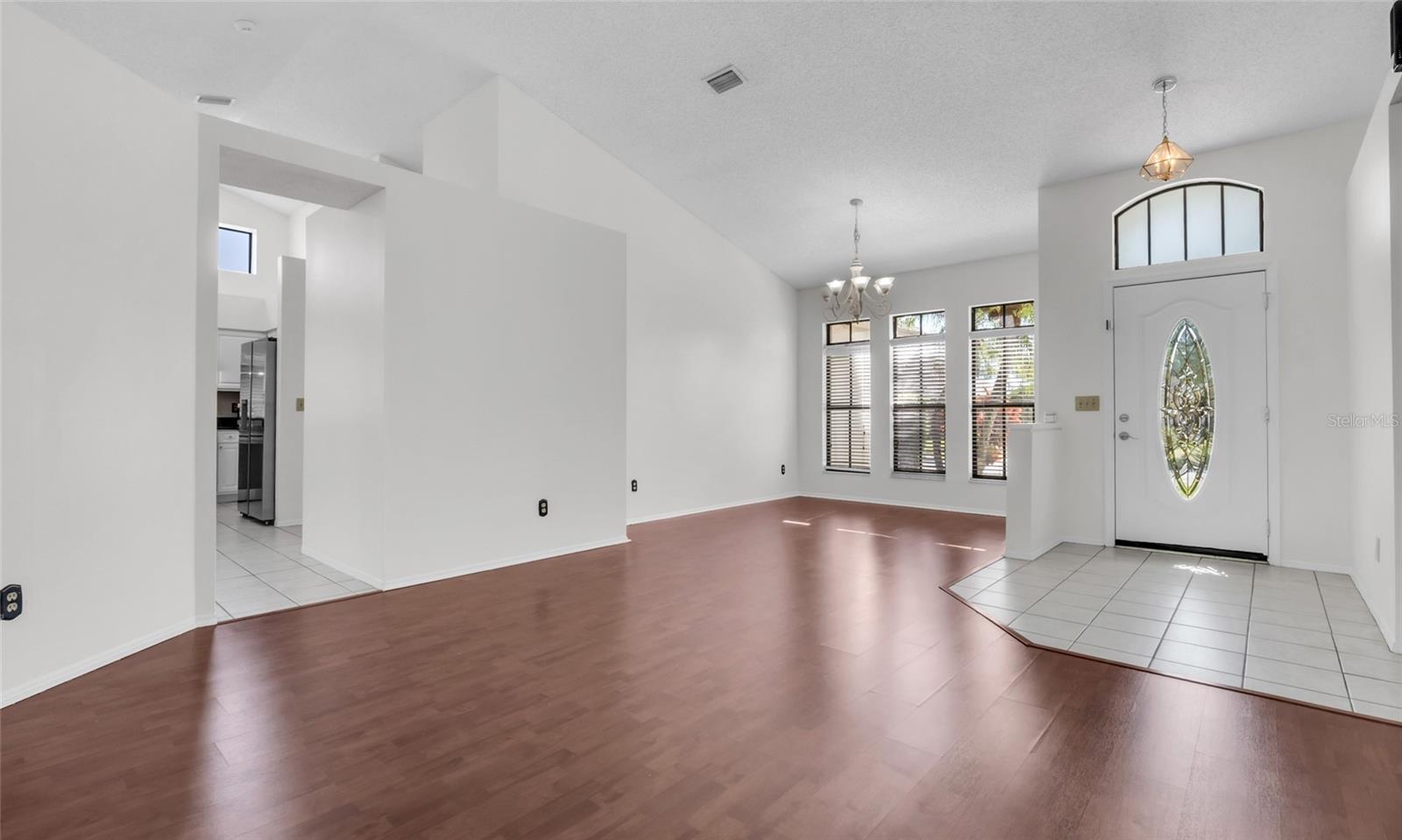 FAWN RIDGE VILLAGE H UN 2 - Residential