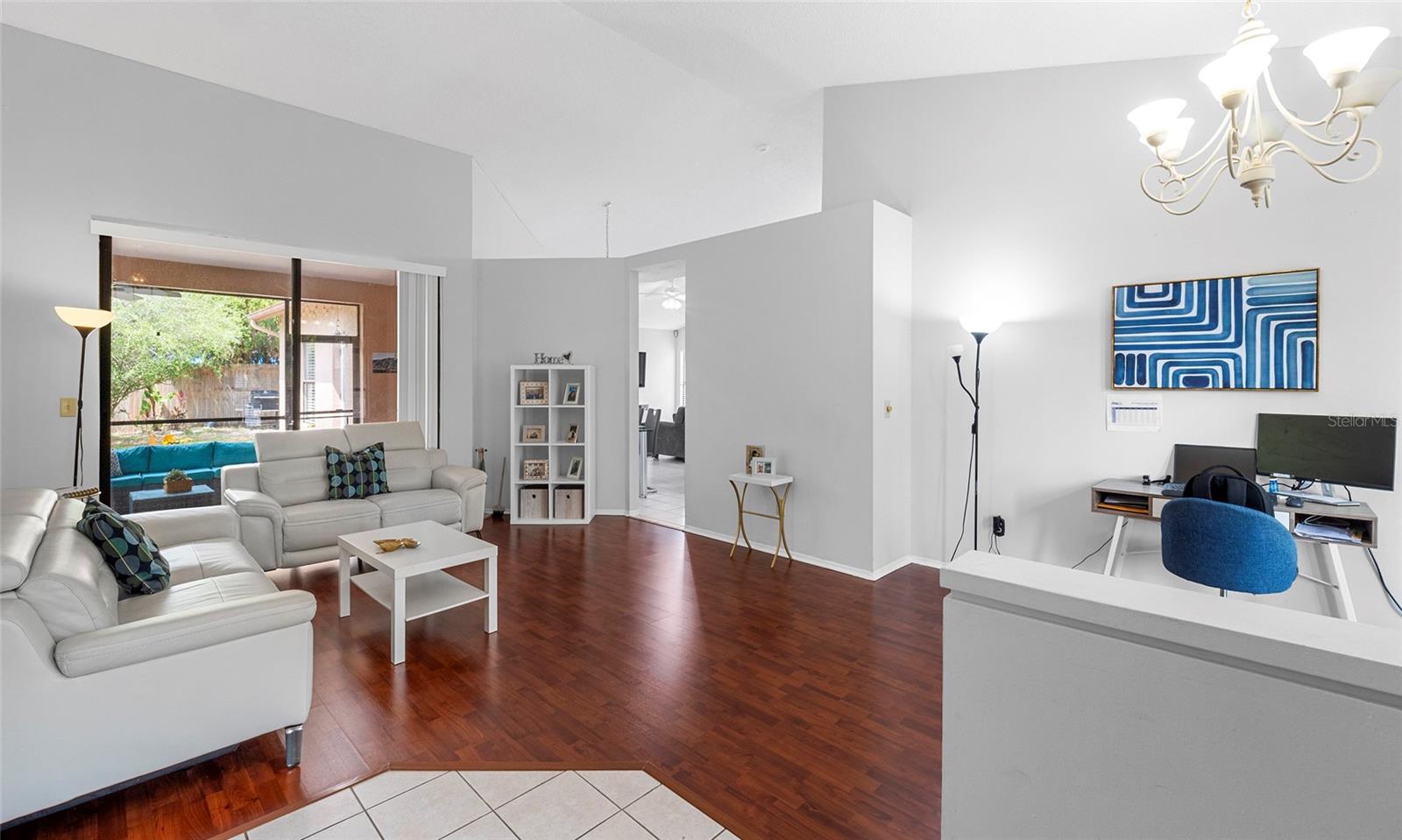 FAWN RIDGE VILLAGE H UN 2 - Residential