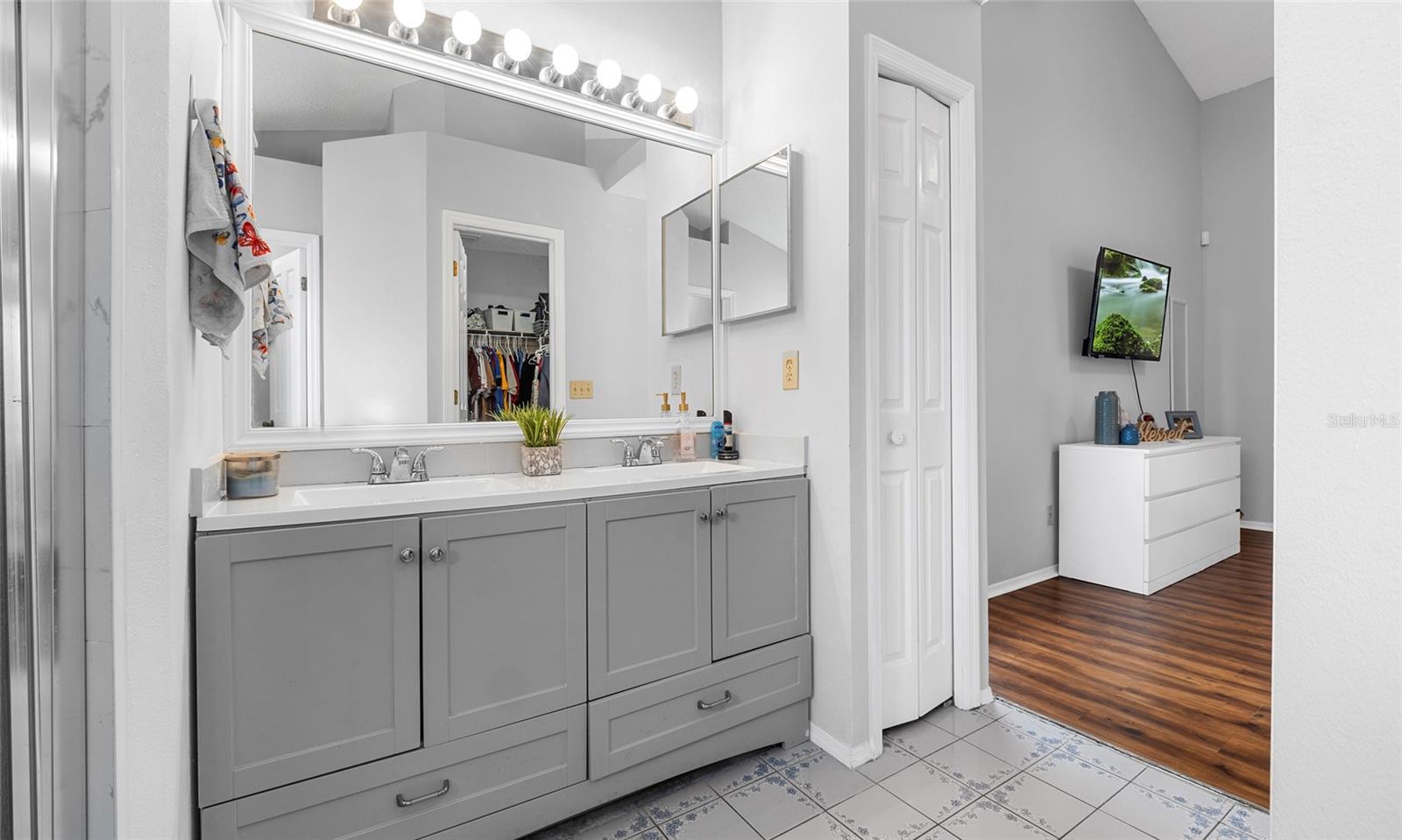 FAWN RIDGE VILLAGE H UN 2 - Residential