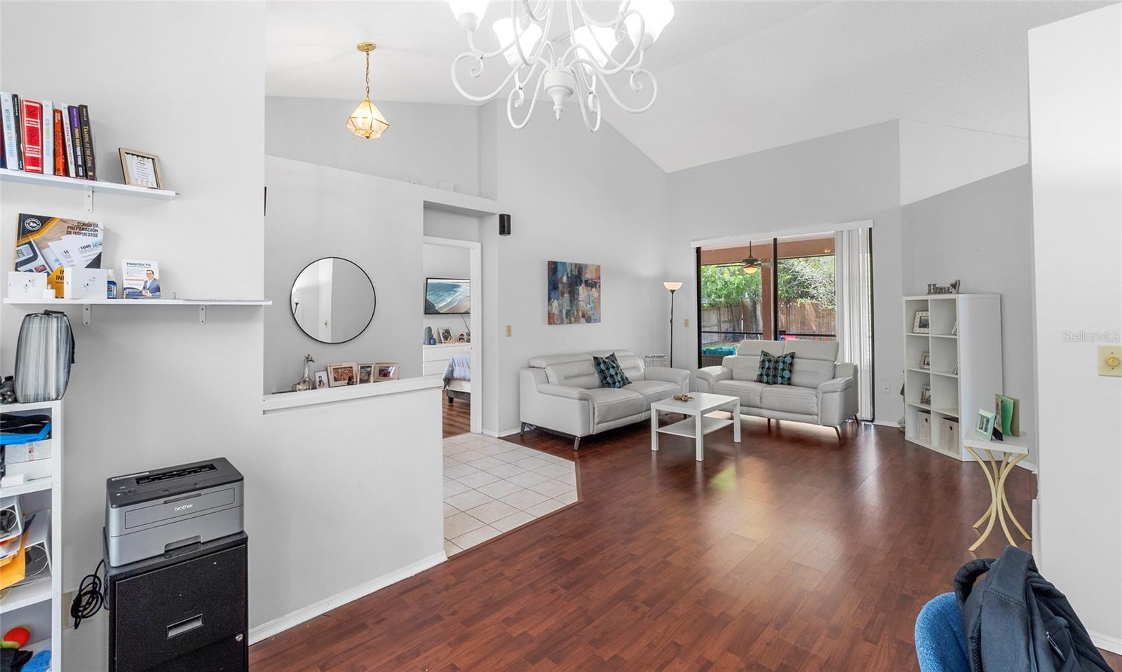 FAWN RIDGE VILLAGE H UN 2 - Residential