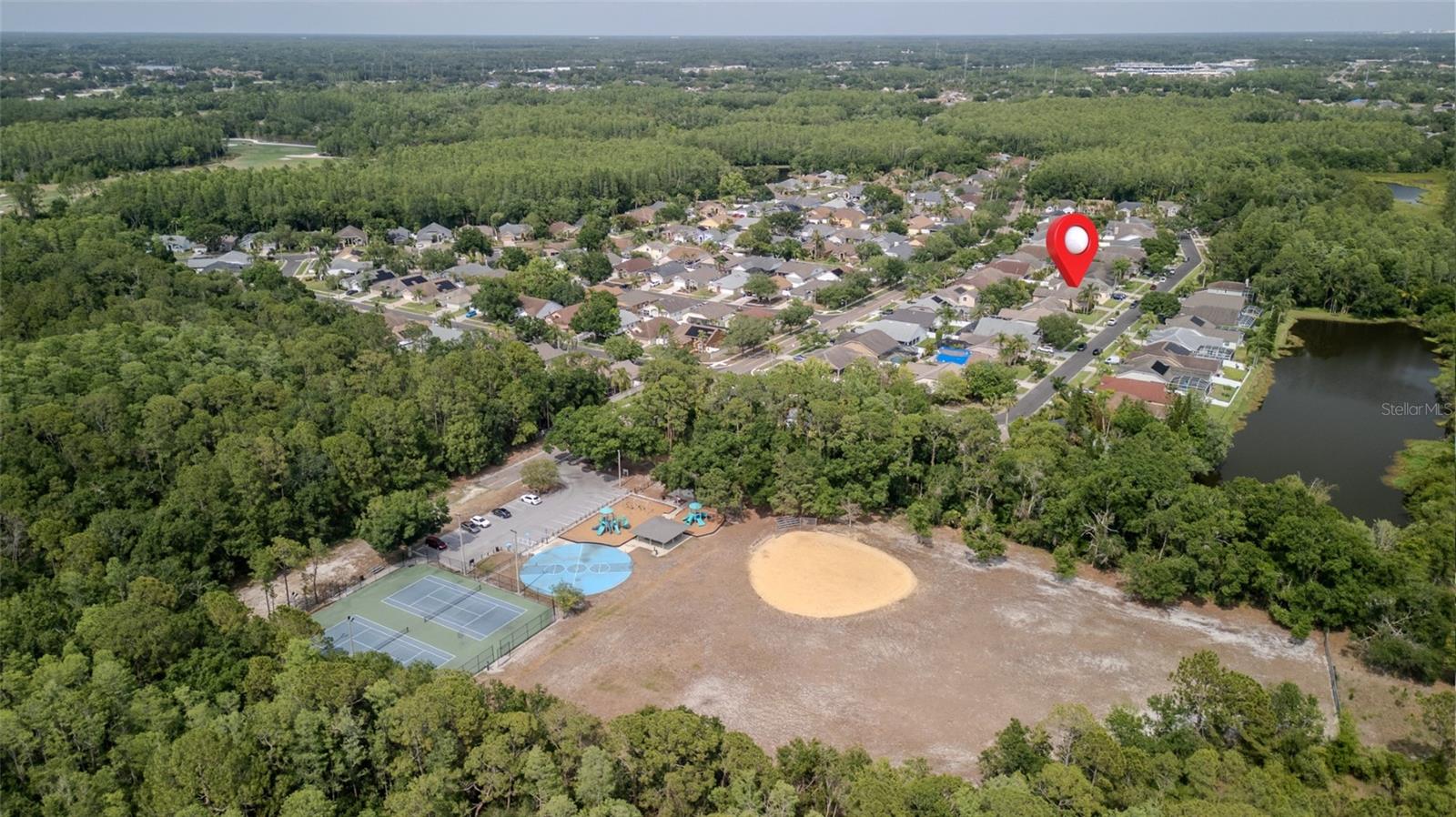 FAWN RIDGE VILLAGE H UN 2 - Residential