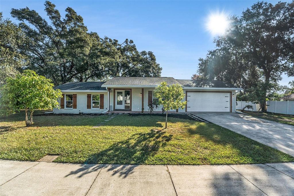Photo of 1109 Bryan Road, Brandon, FL 33511 (MLS # O6353710)