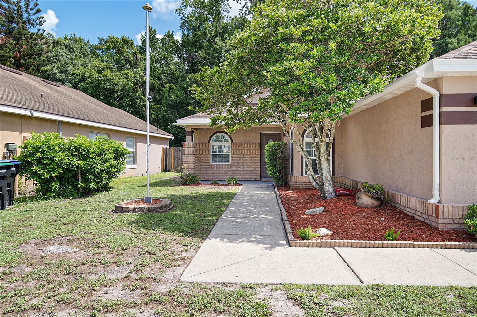 10303 WINDING CREEK LANE