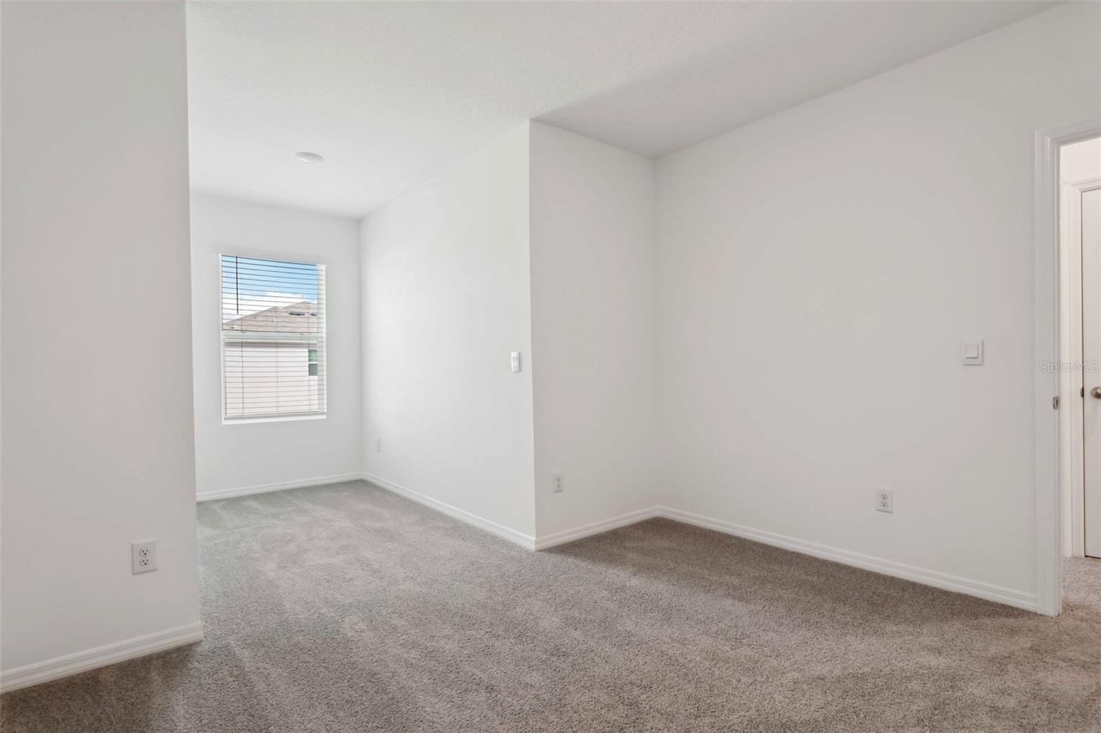 SALEM TWNHMS - Residential Lease