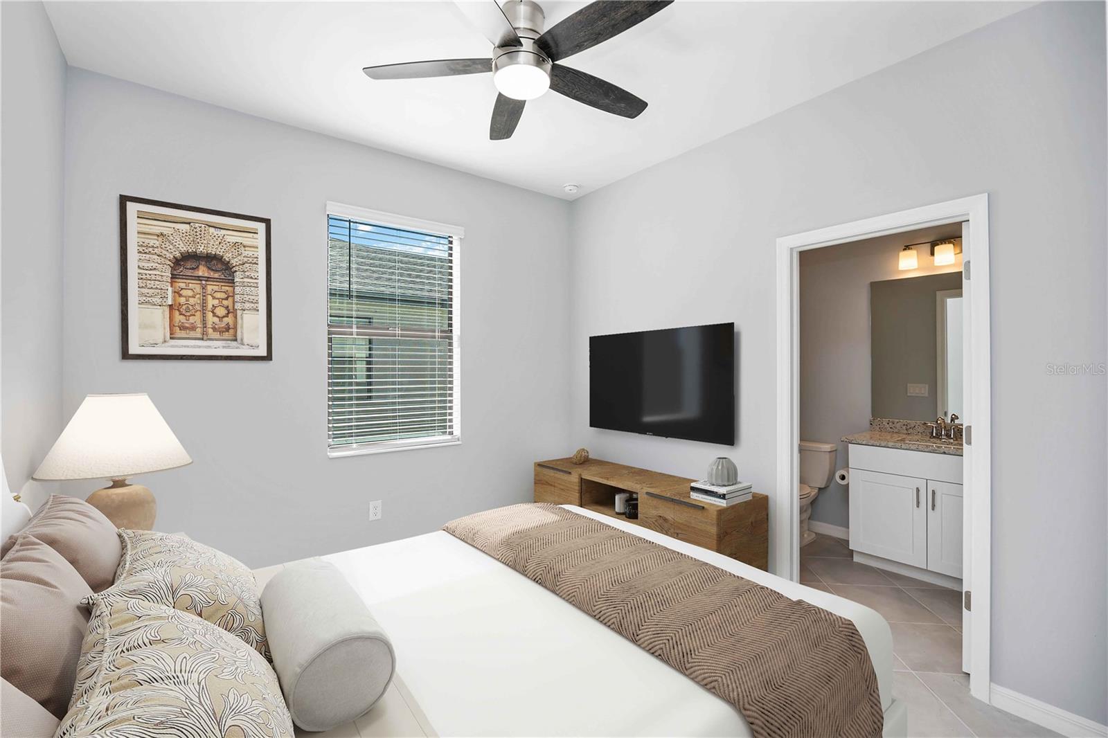 BISCAYNE LNDG NORTH - Residential