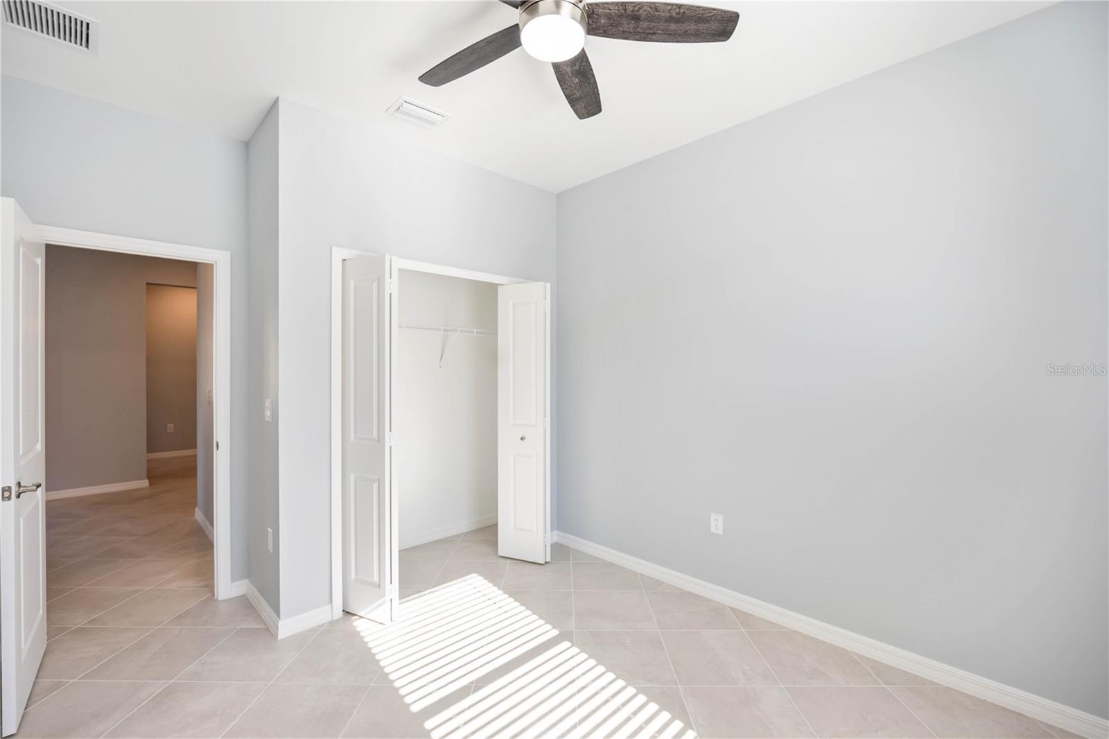 BISCAYNE LNDG NORTH - Residential