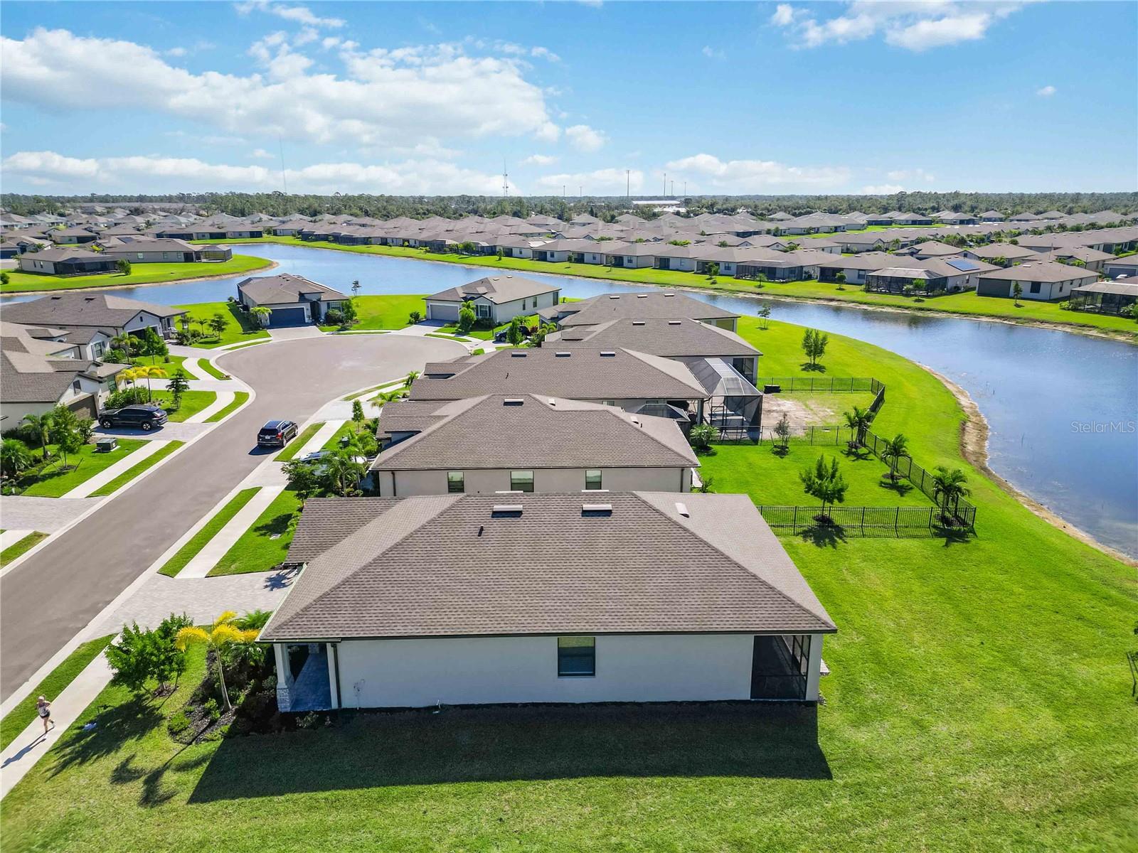 BISCAYNE LNDG NORTH - Residential