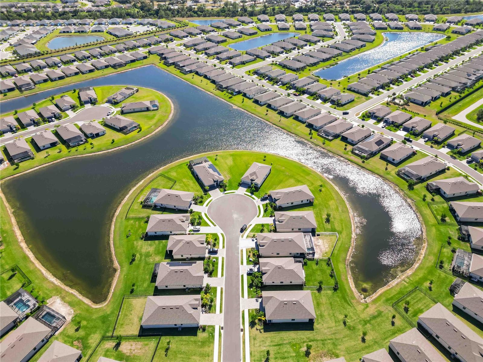 BISCAYNE LNDG NORTH - Residential