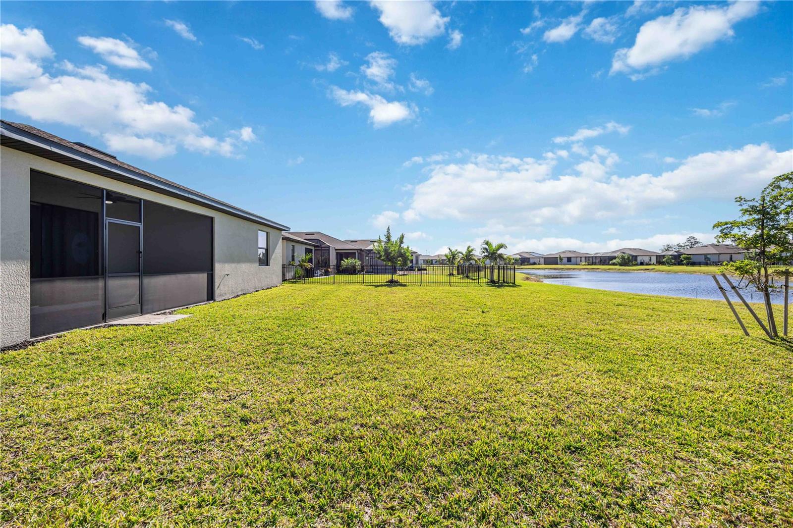 BISCAYNE LNDG NORTH - Residential