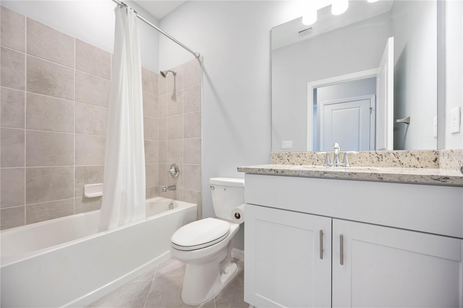 BISCAYNE LNDG NORTH - Residential