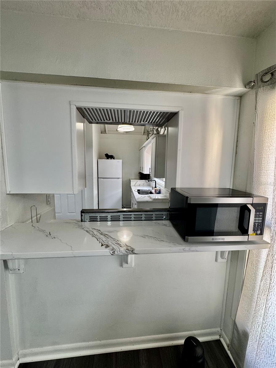 OAK BRIDGE RUN A CONDO - Residential Lease
