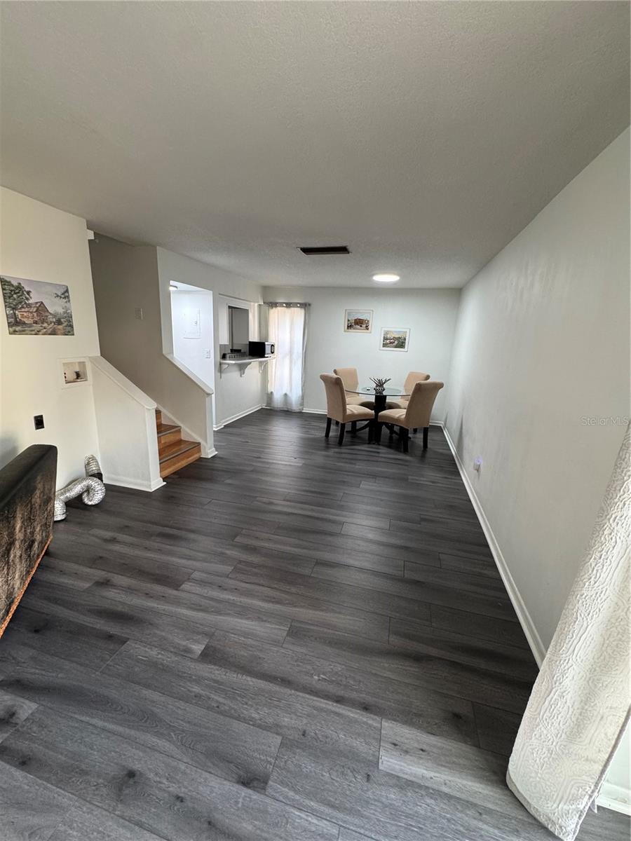 OAK BRIDGE RUN A CONDO - Residential Lease