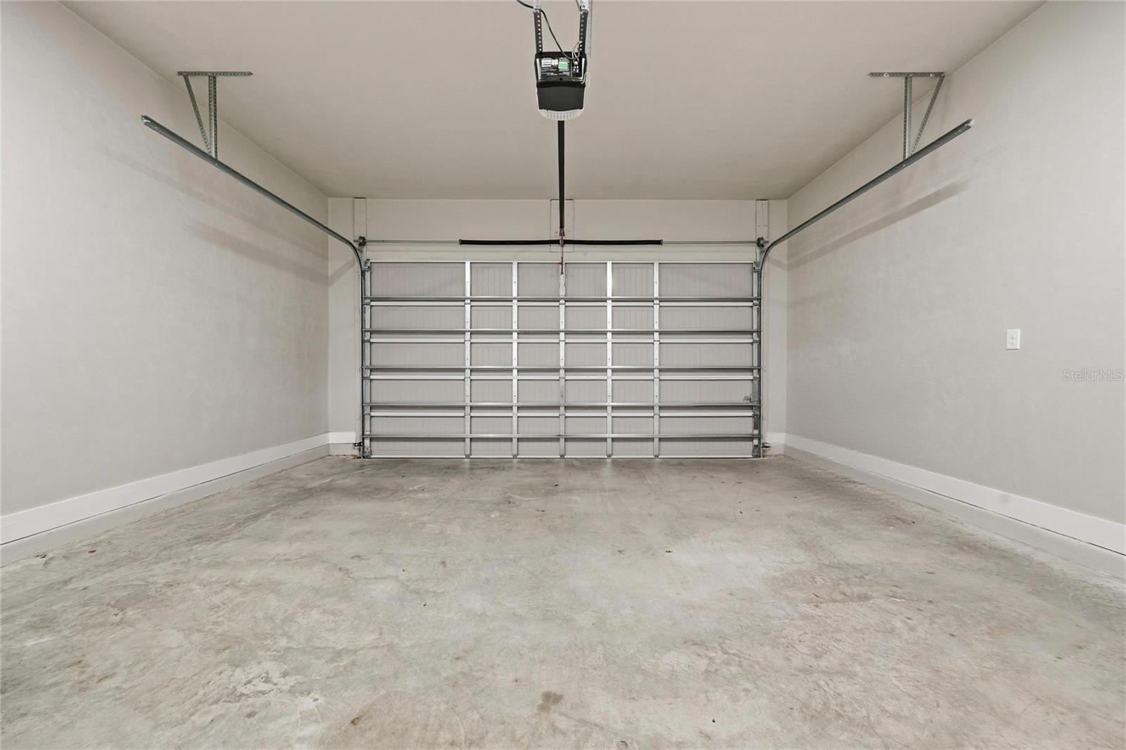 WEST END UNIT C PB 36 PG 30 - Residential