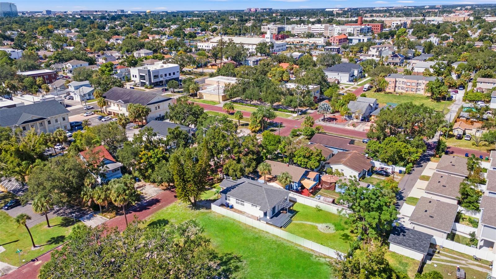WEST LAND - Residential