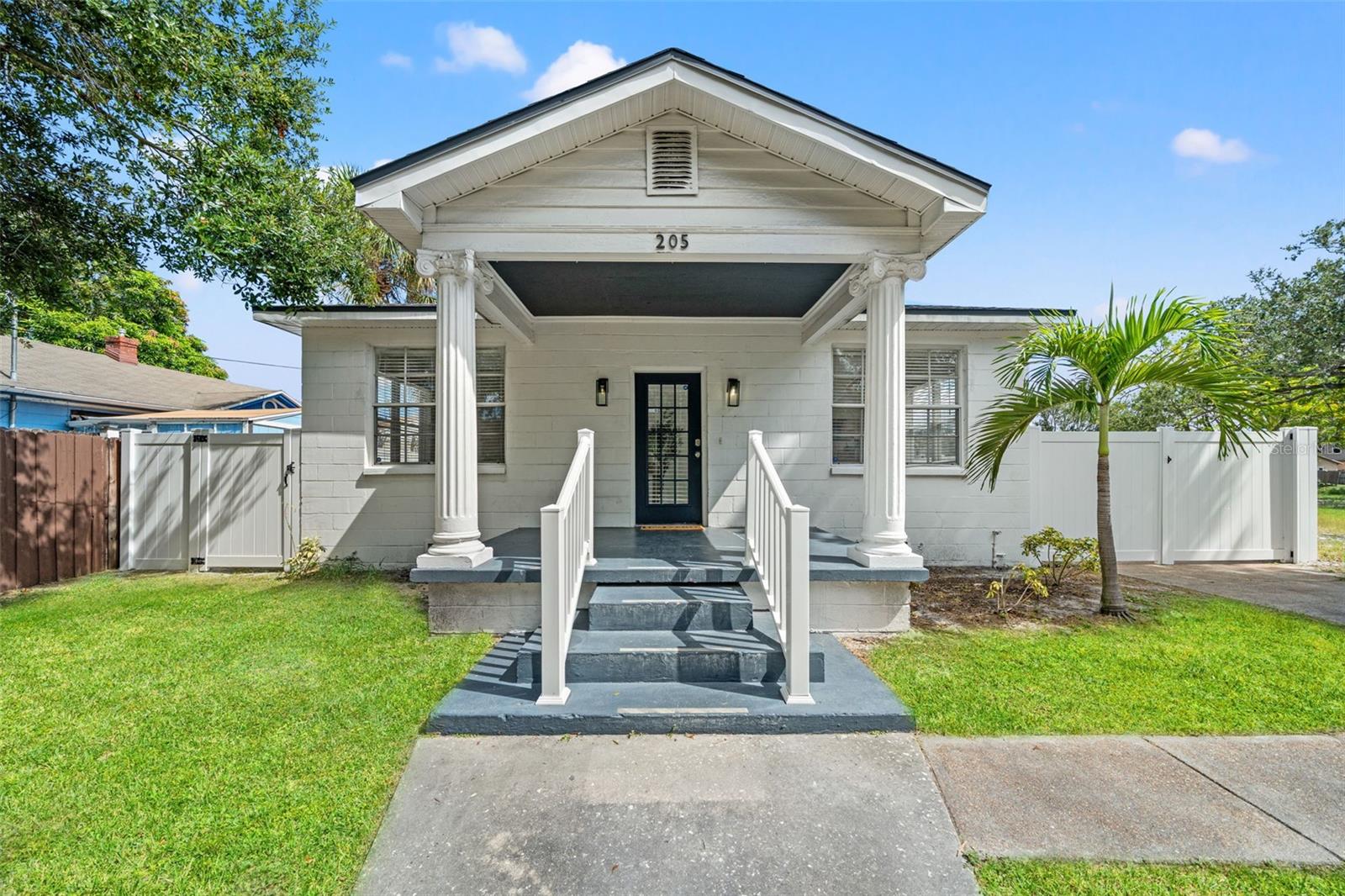 WEST LAND - Residential