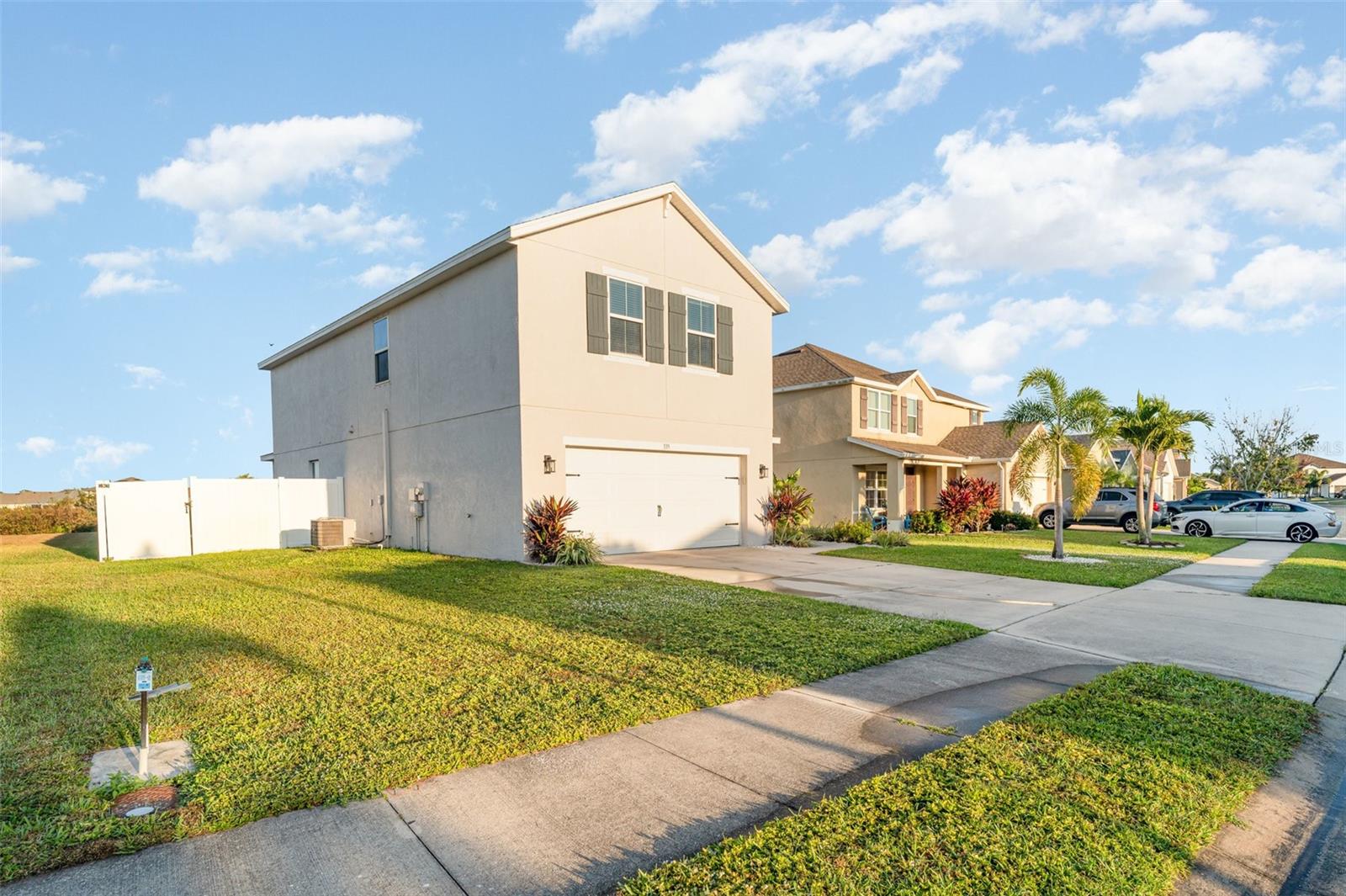 DEL TIERRA PH III - Residential