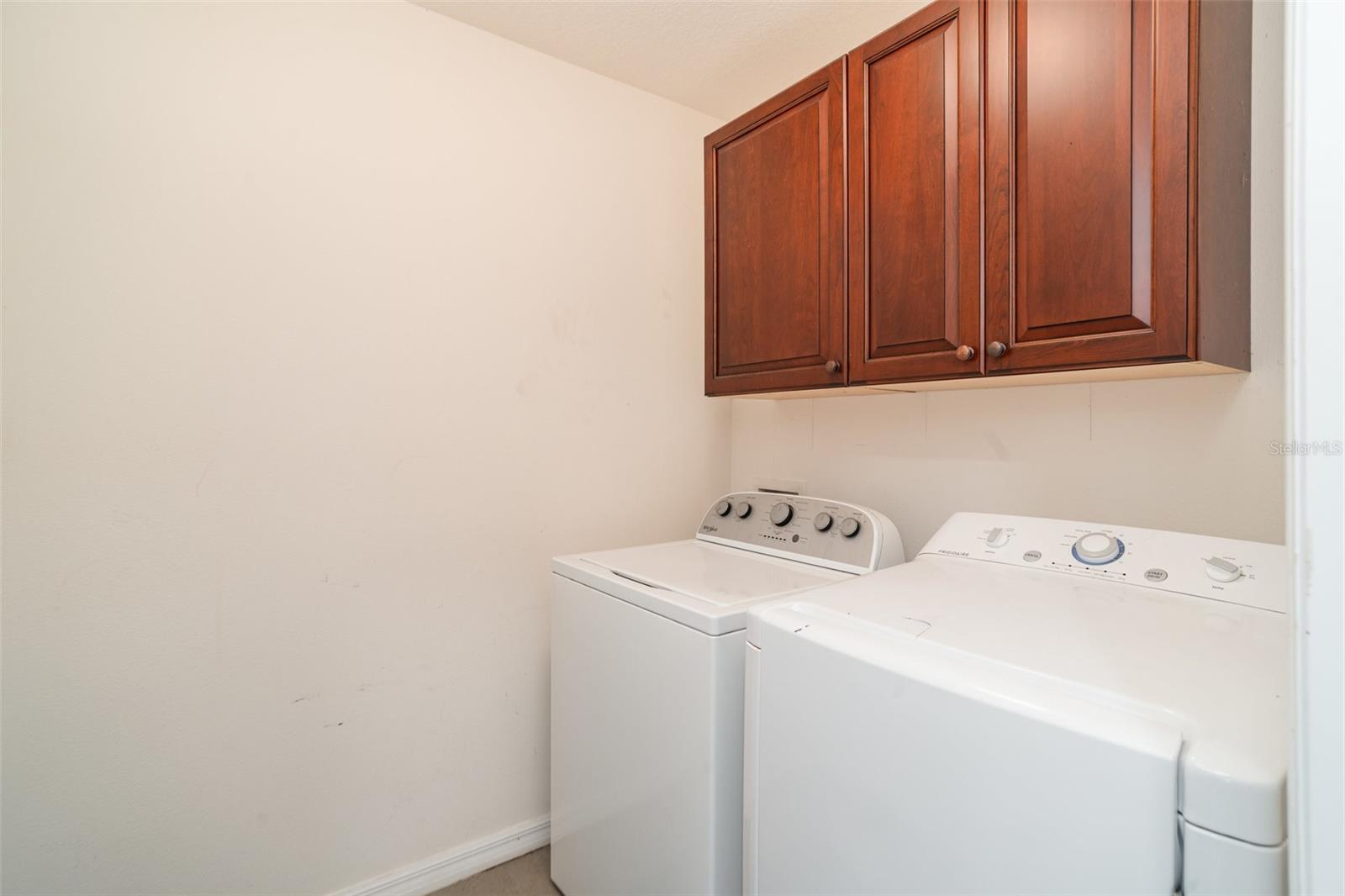 DEL TIERRA PH III - Residential