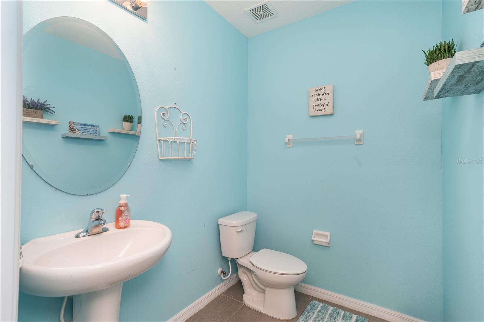 DEL TIERRA PH III - Residential