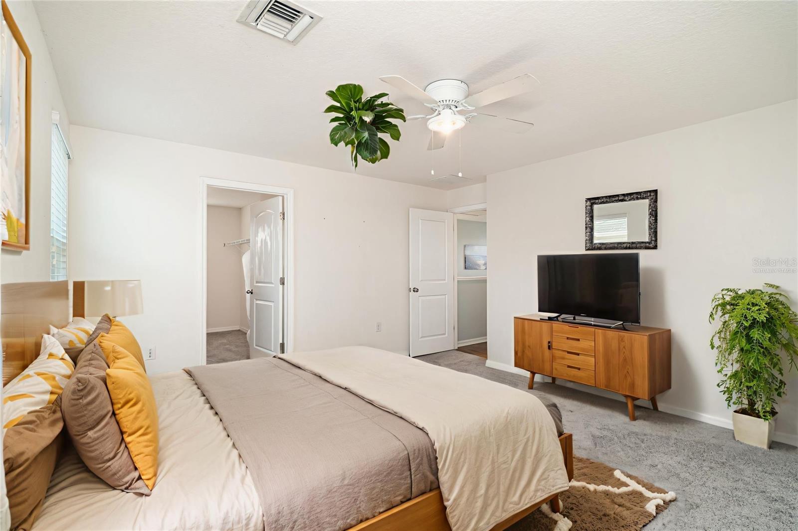 DEL TIERRA PH III - Residential