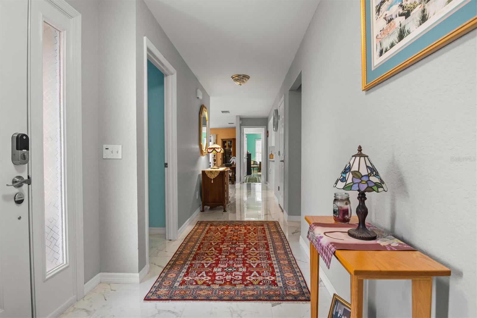 VILLAS BY LAKE - Residential