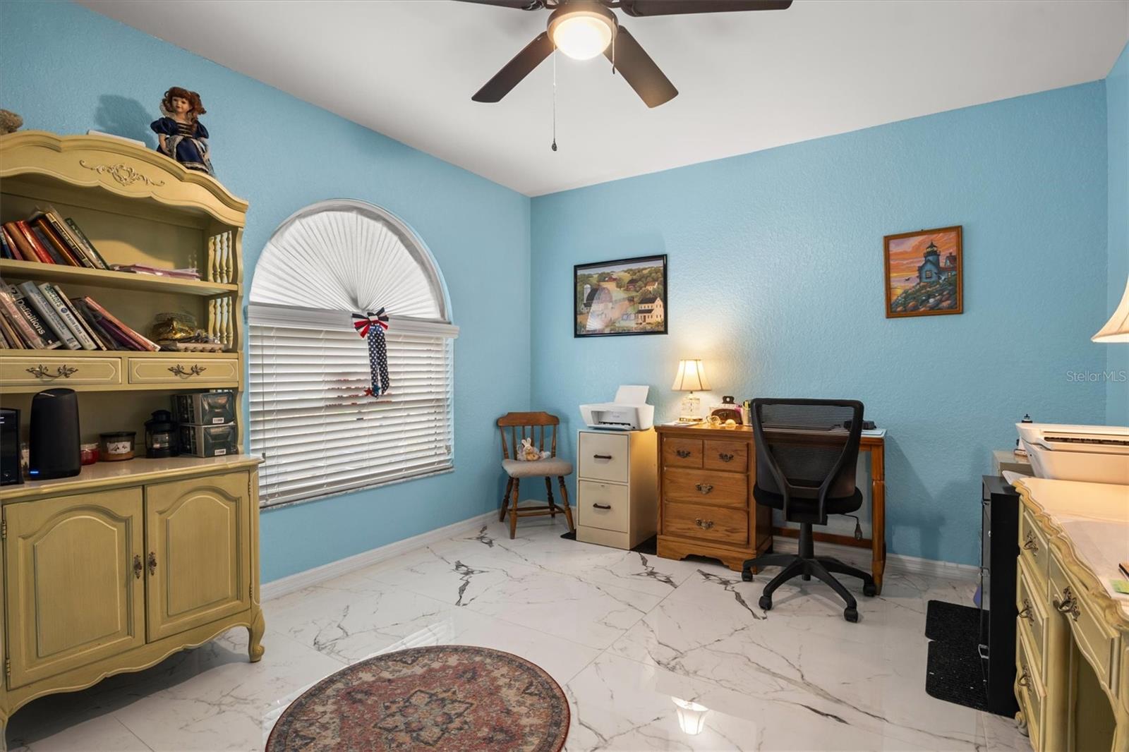 VILLAS BY LAKE - Residential