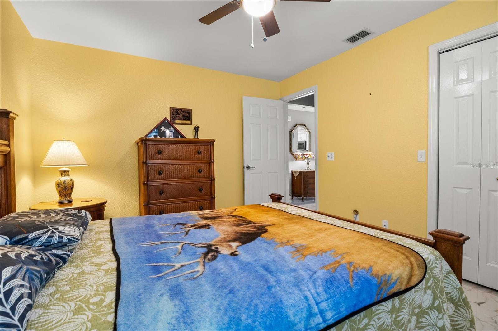 VILLAS BY LAKE - Residential