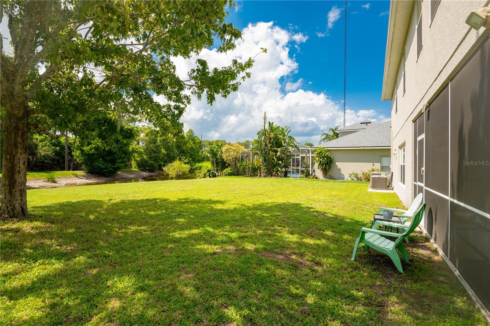 1914 OSWEGO DRIVE