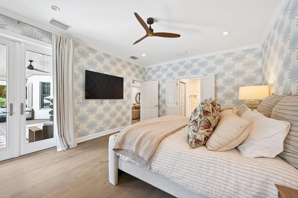 SNELL ISLE BRIGHTBAY - Residential