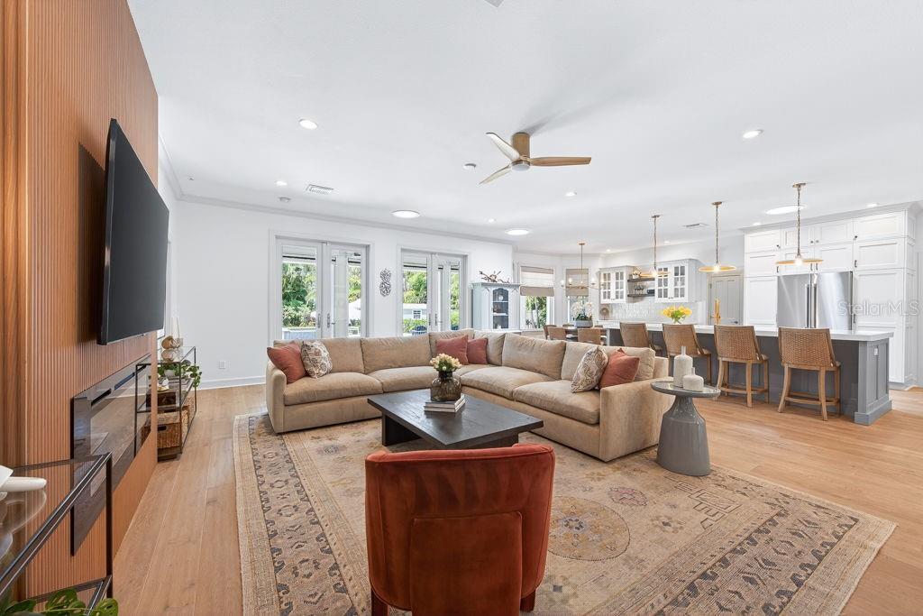 SNELL ISLE BRIGHTBAY - Residential