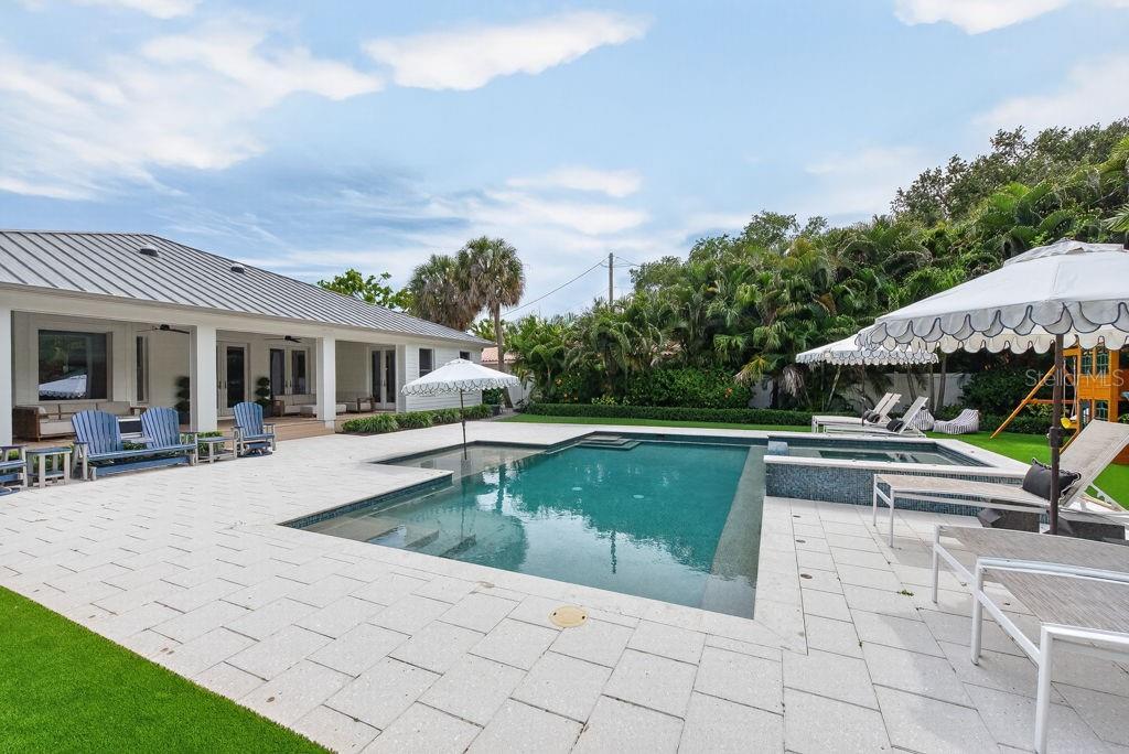 SNELL ISLE BRIGHTBAY - Residential