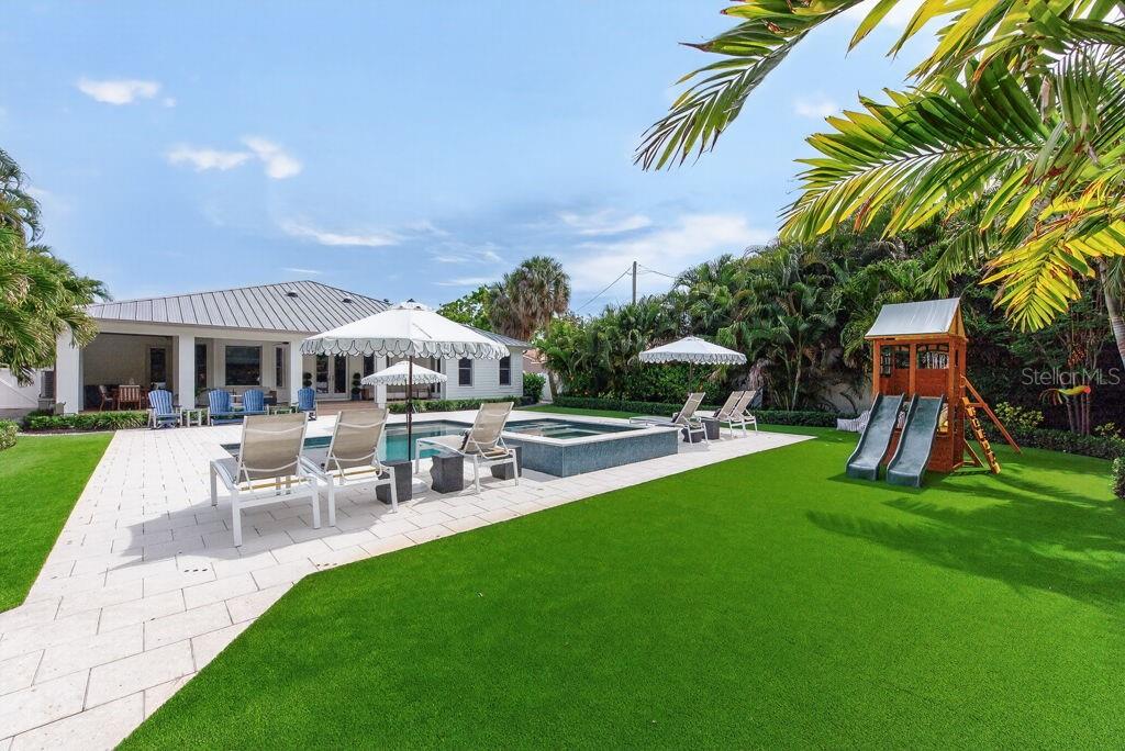 SNELL ISLE BRIGHTBAY - Residential