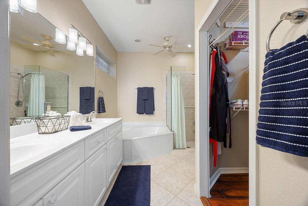 HERONS GLEN - Residential