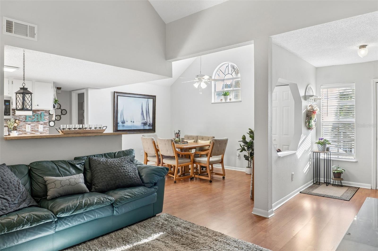 CARROLLWOOD GABLES A CONDO - Residential