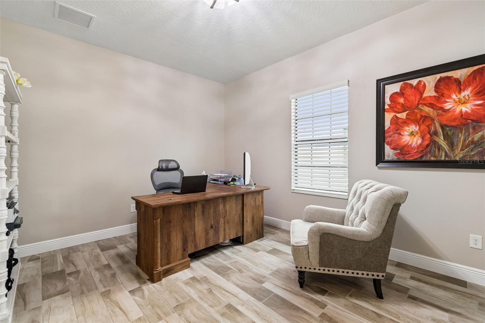 B & D HAWKSTONE PH 1 - Residential