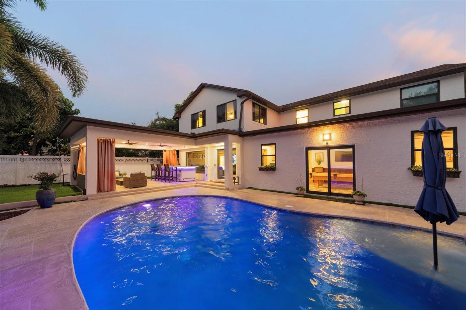 3005 SUNSET DRIVE