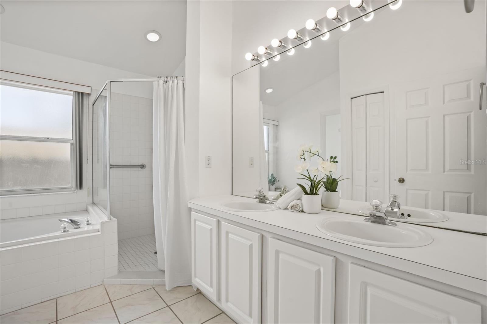 HIGHLANDS OF LAKE MARY - Residential