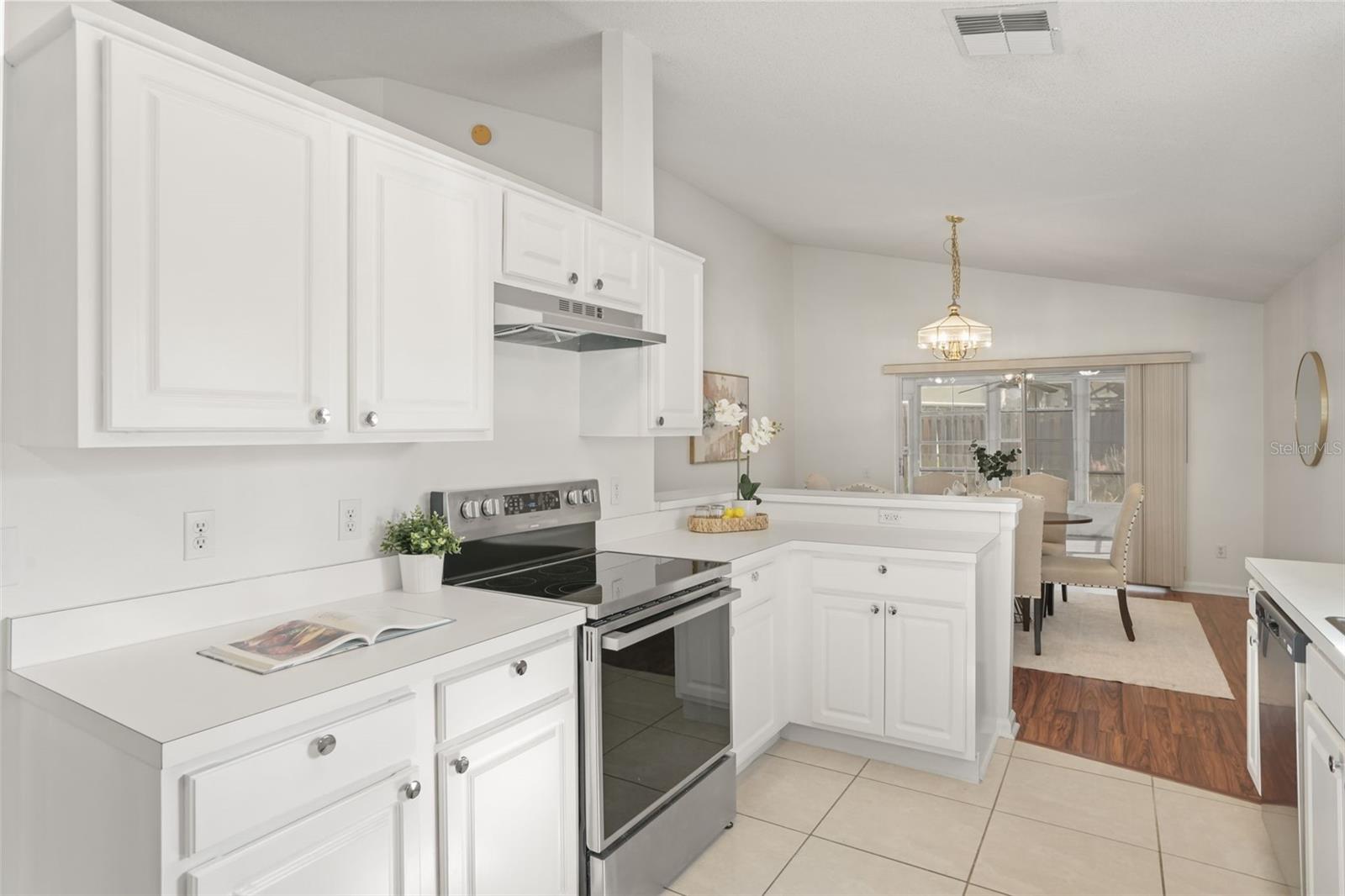 HIGHLANDS OF LAKE MARY - Residential